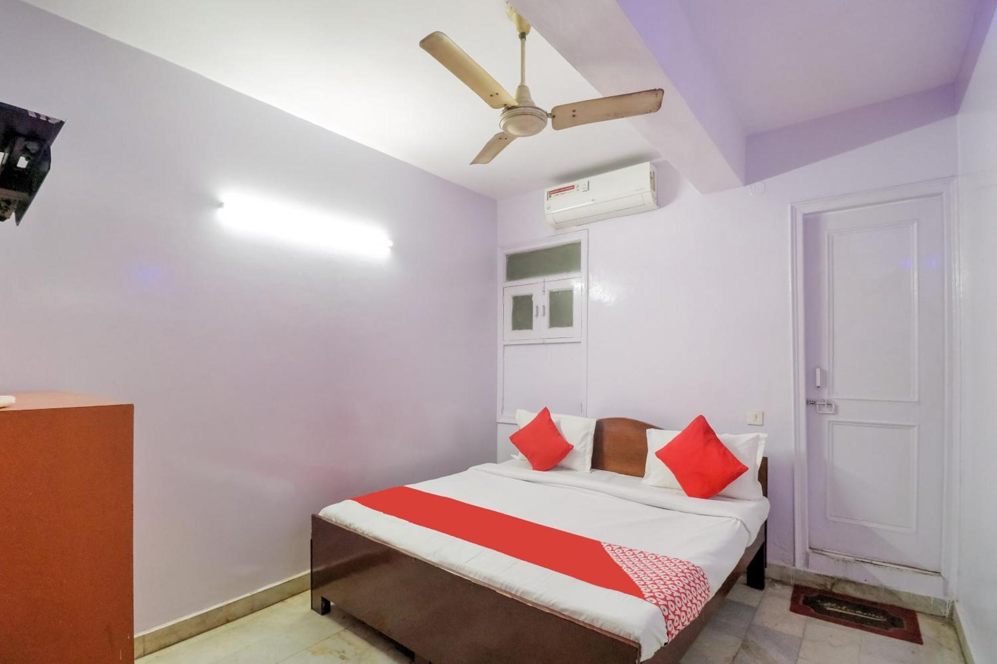 Hotel O Chandu Inn New Delhi Buitenkant foto